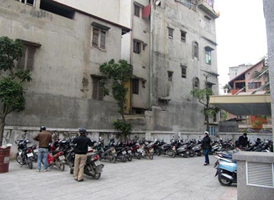 Chung cư Nàng Hương bị dân “tố”